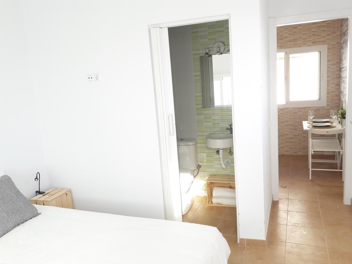 Ch II Apartments Zona De Ocio Nocturno โกนิล เด ลาฟรอนเตรา ภายนอก รูปภาพ